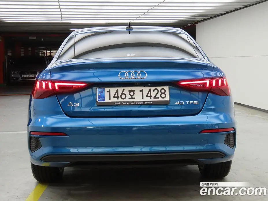 Audi A3 2023 2.0 автомат (гидро), фото 3 Audi A3 2023 2.0 автомат (гидро), фото 3