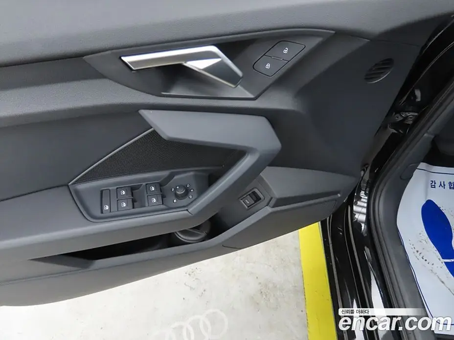 Audi A3 2023 2.0 автомат (гидро), фото 13 Audi A3 2023 2.0 автомат (гидро), фото 13
