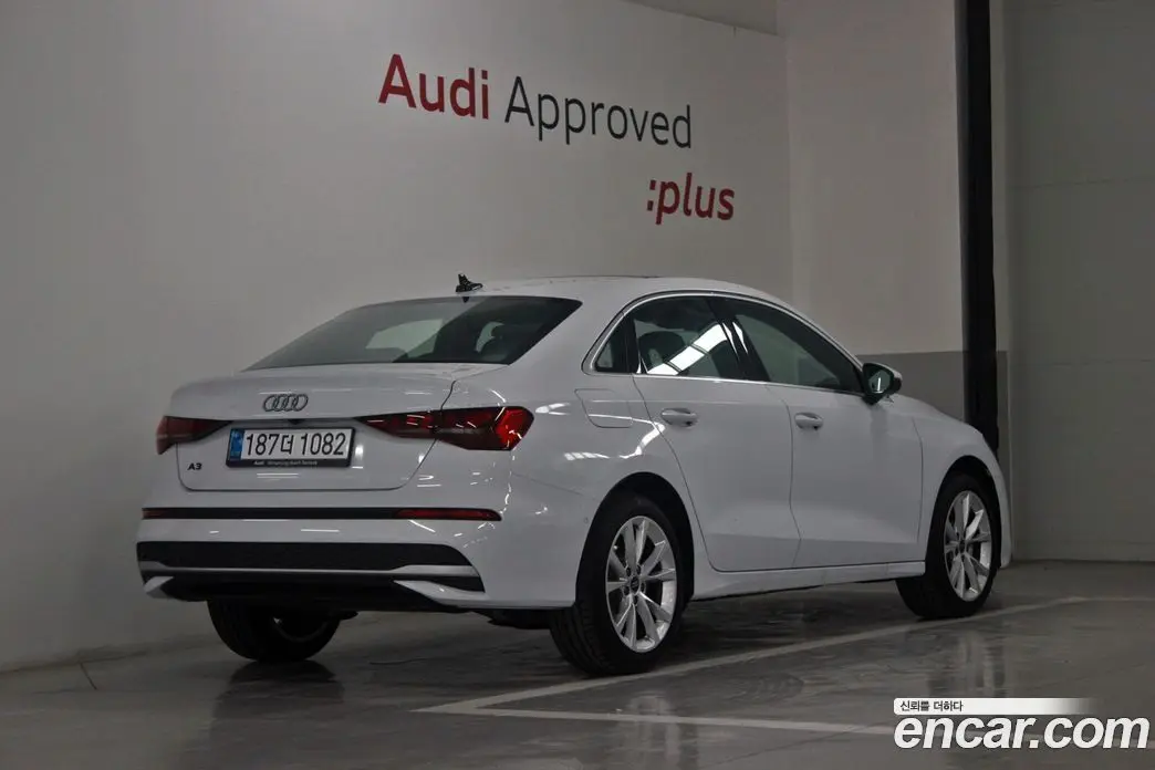Audi A3 2025 2.0 автомат (гидро), фото 2 Audi A3 2025 2.0 автомат (гидро), фото 2