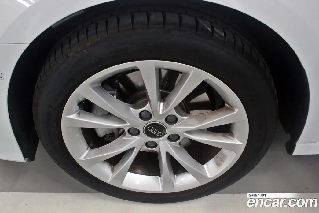 Audi A3 2025 2.0 автомат (гидро), фото 5 Audi A3 2025 2.0 автомат (гидро), фото 5