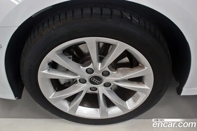 Audi A3 2025 2.0 автомат (гидро), миниатюра 5 Audi A3 2025 2.0 автомат (гидро), миниатюра 5