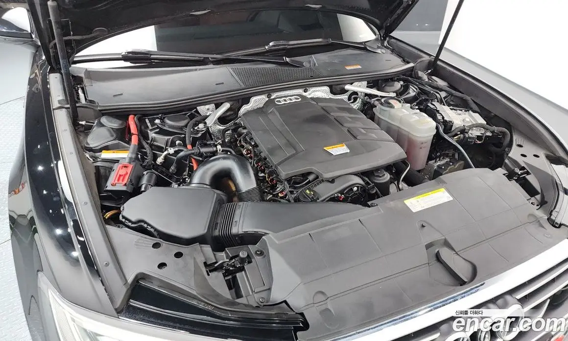 Audi A6 2021 2.0 автомат (гидро), фото 6 Audi A6 2021 2.0 автомат (гидро), фото 6