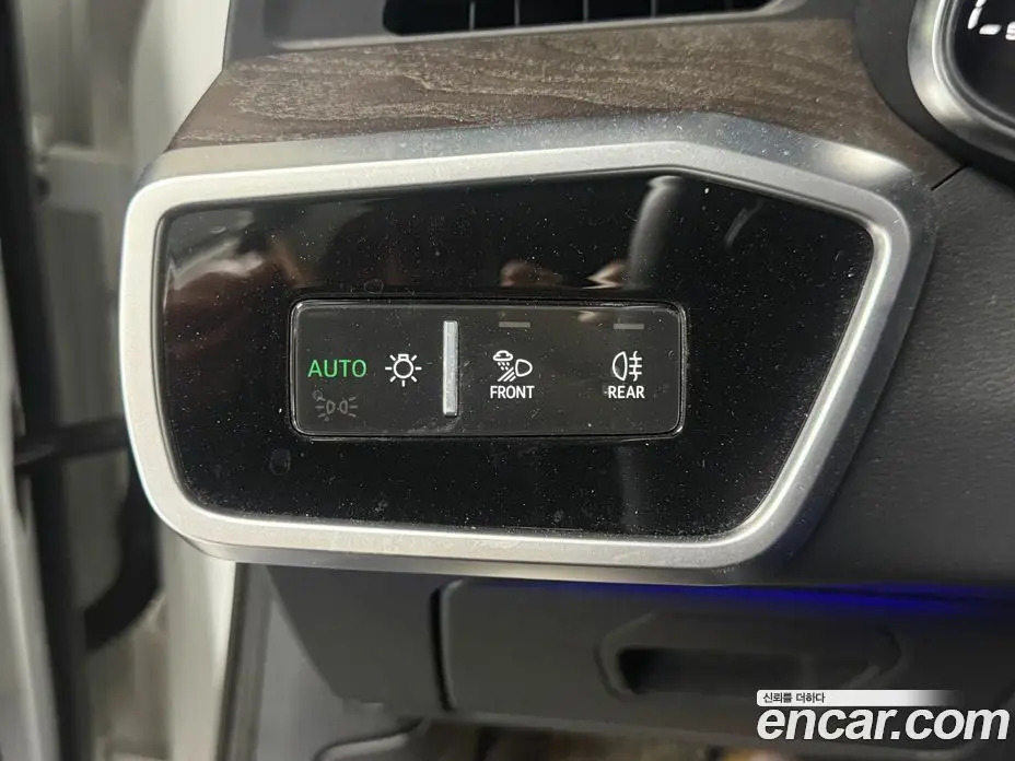 Audi A6 2023 2.0 автомат (гидро), фото 20 Audi A6 2023 2.0 автомат (гидро), фото 20