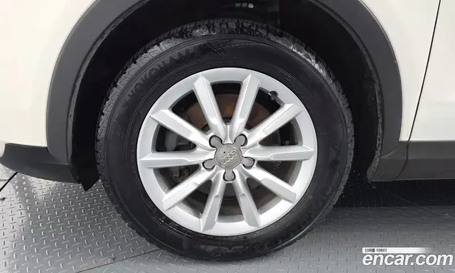 Audi Q3 2014 2.0 автомат (гидро), миниатюра 5 Audi Q3 2014 2.0 автомат (гидро), миниатюра 5