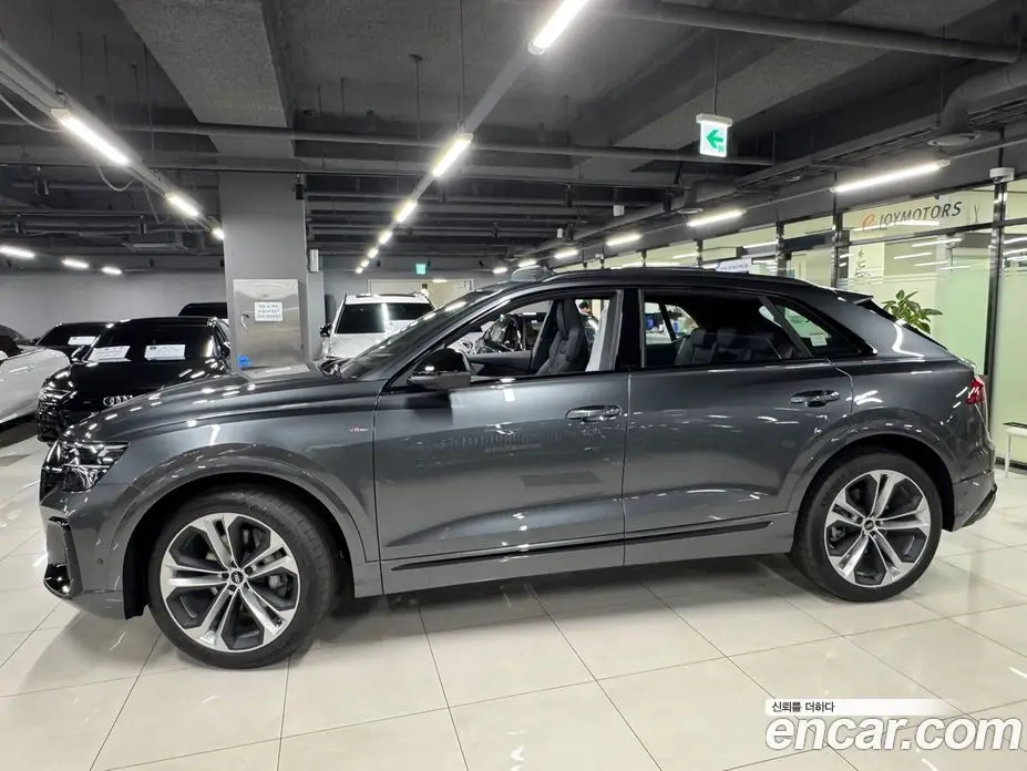 Audi Q8 2026 3.0 автомат (гидро), фото 2 Audi Q8 2026 3.0 автомат (гидро), фото 2