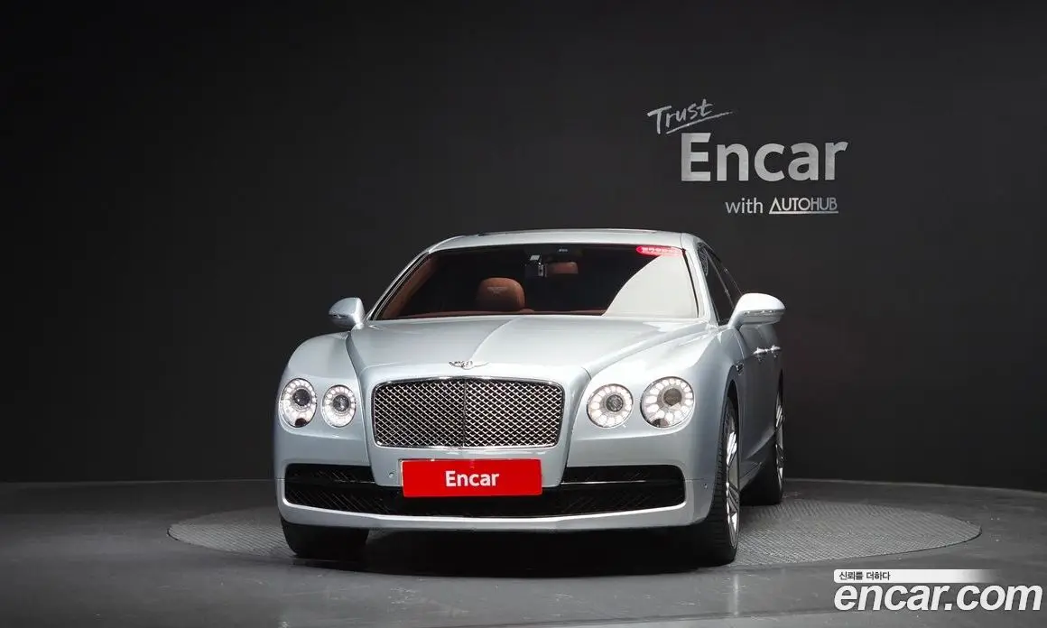 Bentley Flying Spur 2014 4.0 автомат (гидро), фото 2 Bentley Flying Spur 2014 4.0 автомат (гидро), фото 2