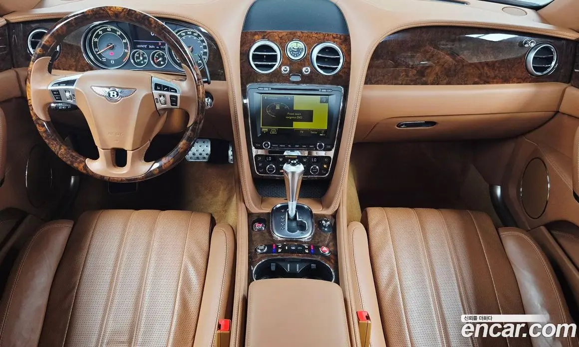 Bentley Flying Spur 2014 4.0 автомат (гидро), фото 9 Bentley Flying Spur 2014 4.0 автомат (гидро), фото 9