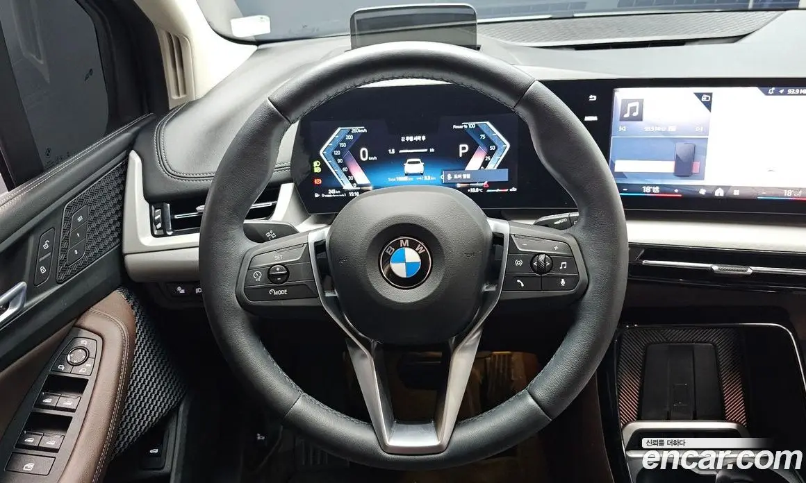 BMW 2 серия 2025 2.0 автомат (гидро), фото 12