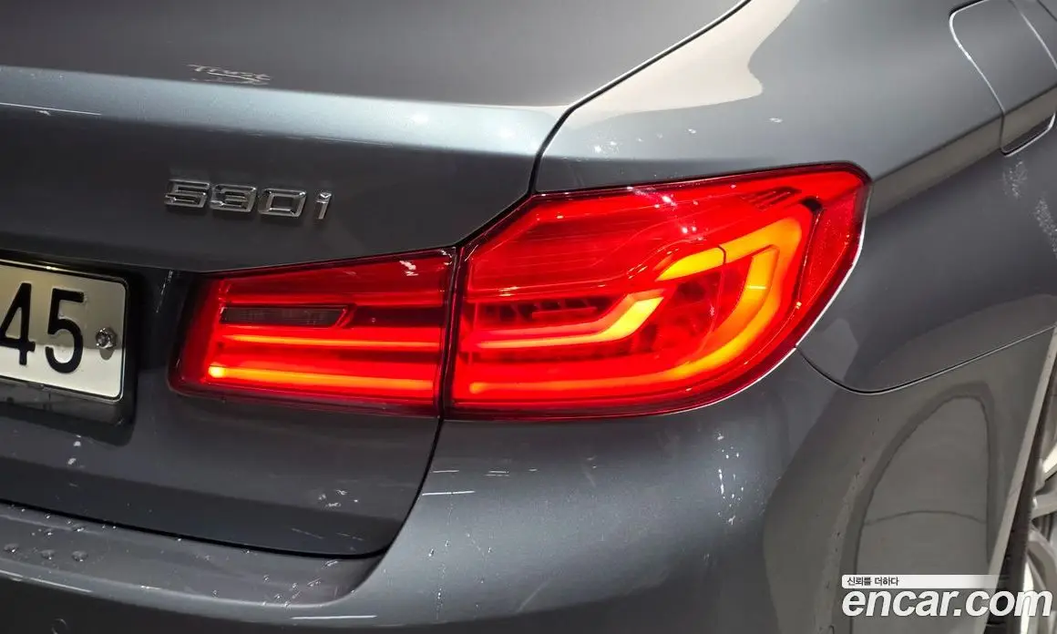BMW 5 серия 2017 2.0 автомат (гидро), фото 9 BMW 5 серия 2017 2.0 автомат (гидро), фото 9
