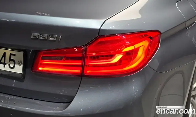 BMW 5 серия 2017 2.0 автомат (гидро), миниатюра 9 BMW 5 серия 2017 2.0 автомат (гидро), миниатюра 9