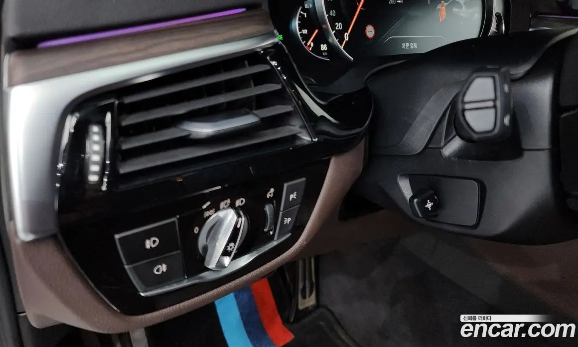 BMW 5 серия 2018 2.0 автомат (гидро), фото 28 BMW 5 серия 2018 2.0 автомат (гидро), фото 28
