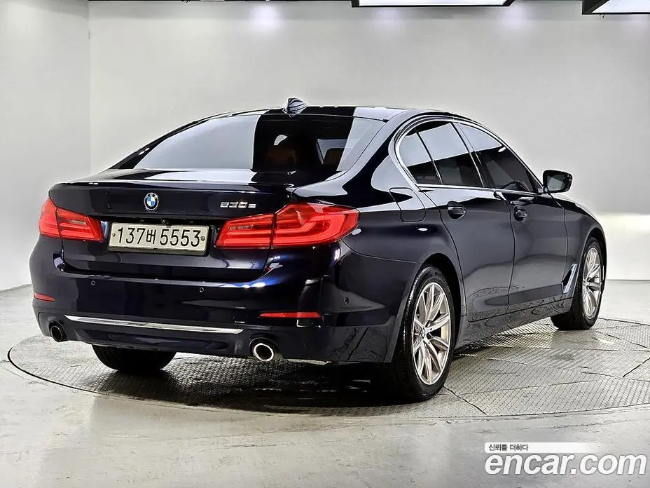 BMW 5 серия 2019 2.0 автомат (гидро), фото 4 BMW 5 серия 2019 2.0 автомат (гидро), фото 4