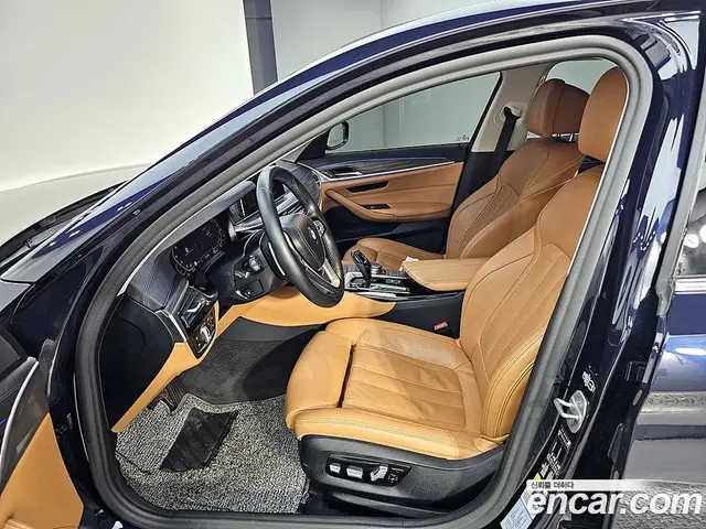 BMW 5 серия 2019 2.0 автомат (гидро), миниатюра 8 BMW 5 серия 2019 2.0 автомат (гидро), миниатюра 8