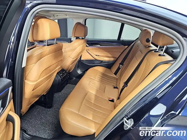 BMW 5 серия 2019 2.0 автомат (гидро), миниатюра 9 BMW 5 серия 2019 2.0 автомат (гидро), миниатюра 9