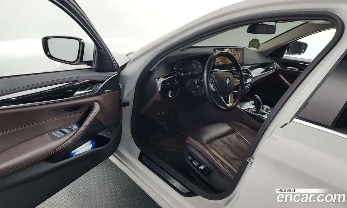 BMW 5 серия 2021 2.0 автомат (гидро), фото 13 BMW 5 серия 2021 2.0 автомат (гидро), фото 13