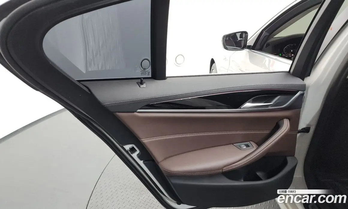 BMW 5 серия 2021 2.0 автомат (гидро), фото 15 BMW 5 серия 2021 2.0 автомат (гидро), фото 15