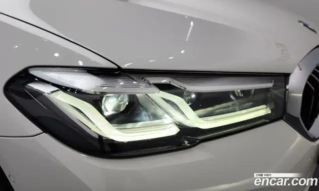 BMW 5 серия 2021 2.0 автомат (гидро), миниатюра 8 BMW 5 серия 2021 2.0 автомат (гидро), миниатюра 8