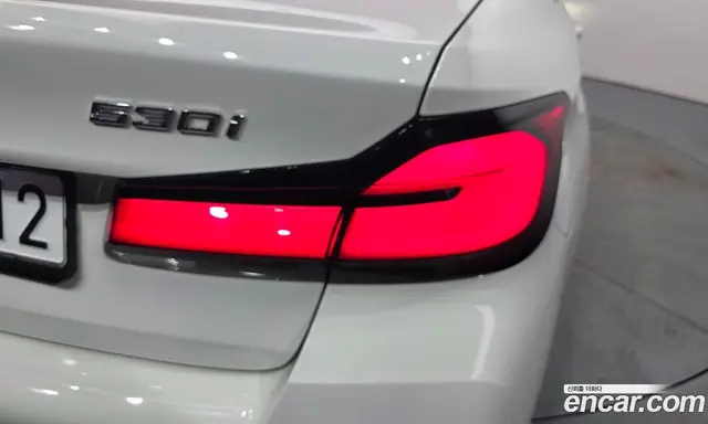 BMW 5 серия 2022 2.0 автомат (гидро), миниатюра 9 BMW 5 серия 2022 2.0 автомат (гидро), миниатюра 9