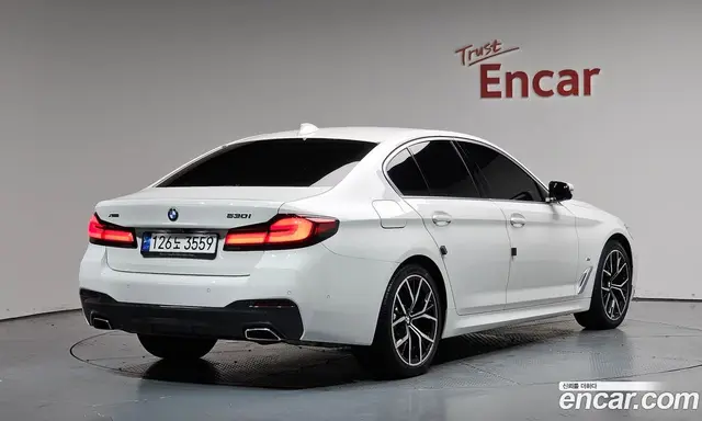 BMW 5 серия 2023 2.0 автомат (гидро), миниатюра 2 BMW 5 серия 2023 2.0 автомат (гидро), миниатюра 2