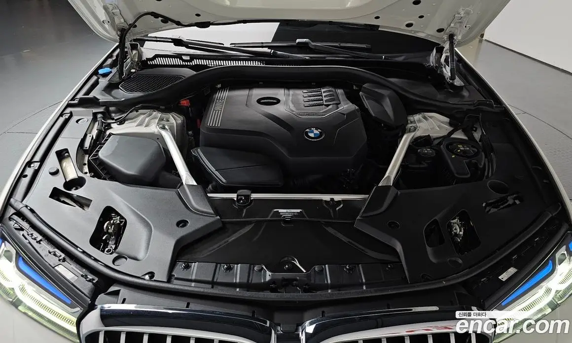 BMW 5 серия 2023 2.0 автомат (гидро), фото 6 BMW 5 серия 2023 2.0 автомат (гидро), фото 6