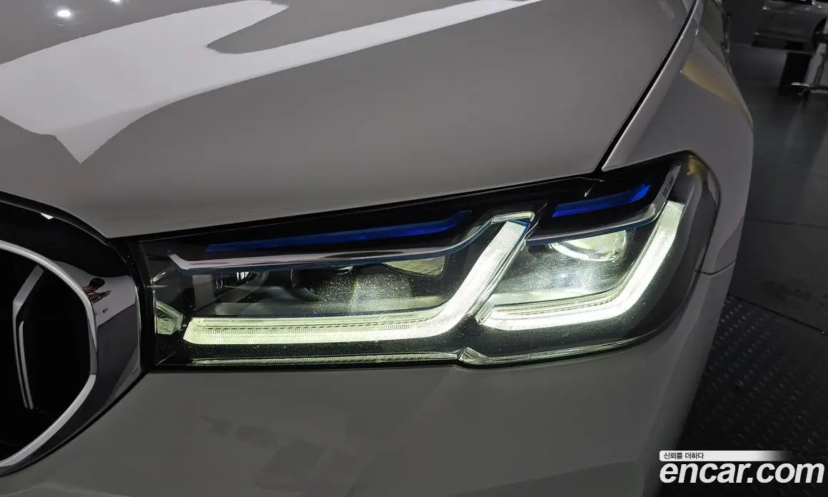 BMW 5 серия 2023 2.0 автомат (гидро), фото 8 BMW 5 серия 2023 2.0 автомат (гидро), фото 8