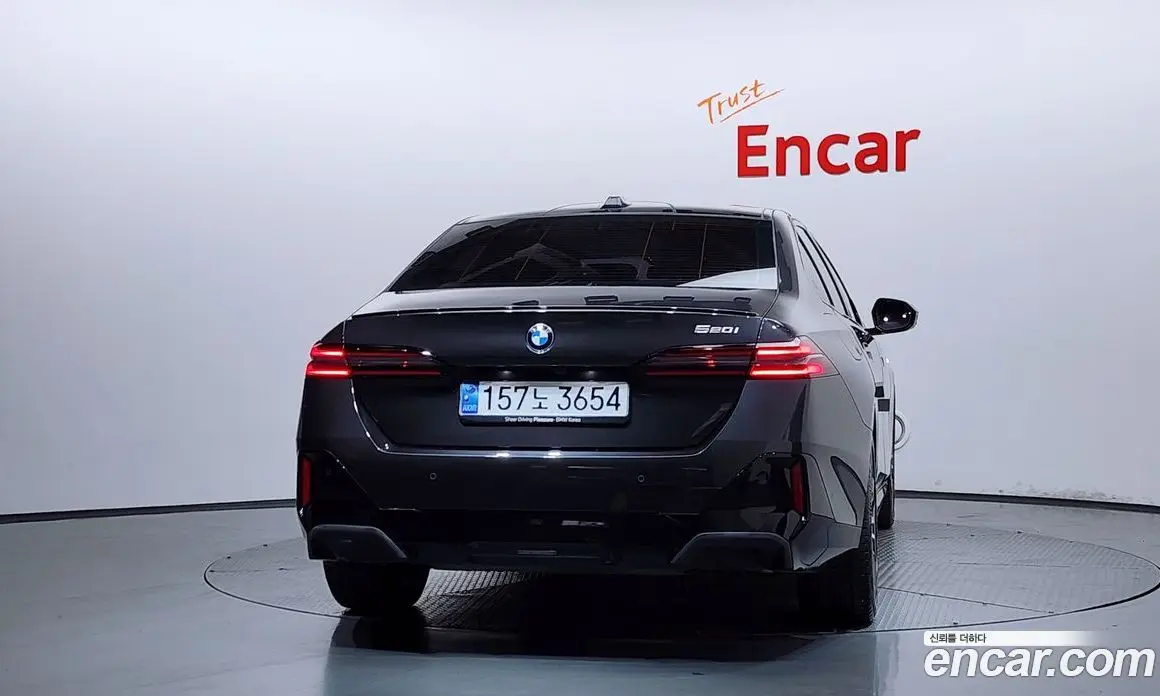 BMW 5 серия 2024 2.0 автомат (гидро), фото 4