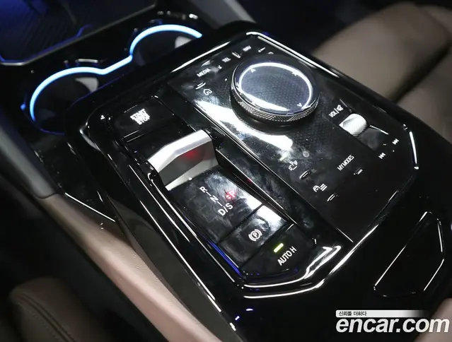 BMW 5 серия 2025 2.0 автомат (гидро), миниатюра 9