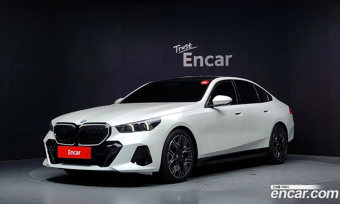 BMW 5 серия 2025 2.0 автомат (гидро), фото 1 BMW 5 серия 2025 2.0 автомат (гидро), фото 1