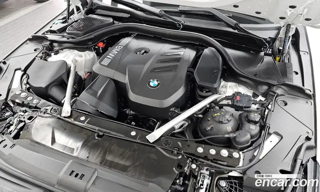 BMW 5 серия 2025 2.0 автомат (гидро), миниатюра 6 BMW 5 серия 2025 2.0 автомат (гидро), миниатюра 6