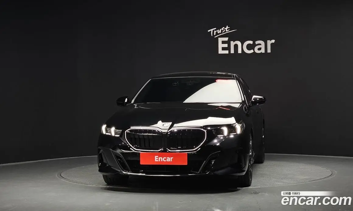 BMW 5 серия 2025 2.0 автомат (гидро), фото 2 BMW 5 серия 2025 2.0 автомат (гидро), фото 2