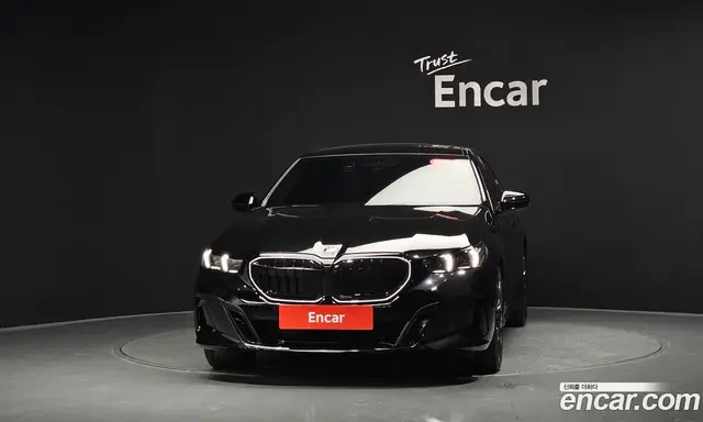 BMW 5 серия 2025 2.0 автомат (гидро), миниатюра 2 BMW 5 серия 2025 2.0 автомат (гидро), миниатюра 2