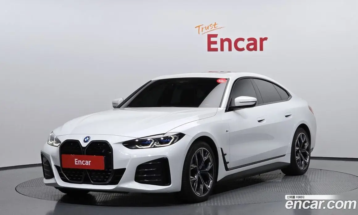 BMW i4 2022 0.2 автомат (гидро), фото 1 BMW i4 2022 0.2 автомат (гидро), фото 1