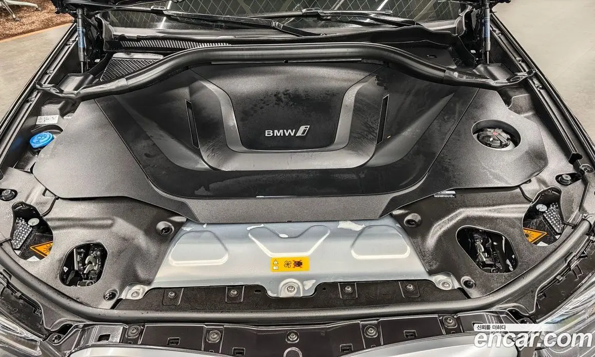 BMW iX3 2024 автомат (гидро), фото 6