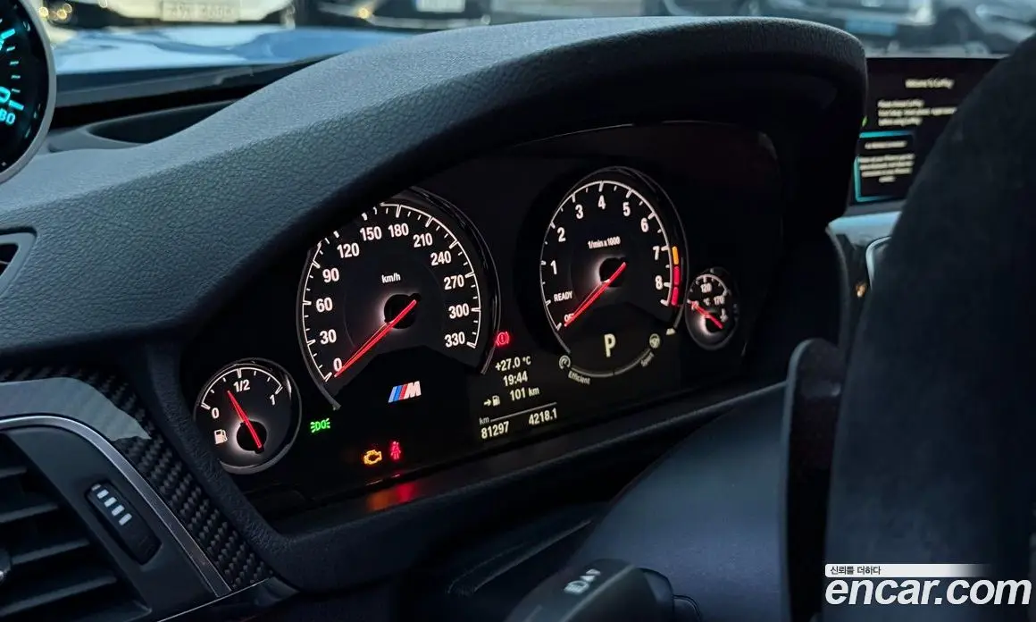 BMW M3 2016 3.0 автомат (гидро), фото 9 BMW M3 2016 3.0 автомат (гидро), фото 9