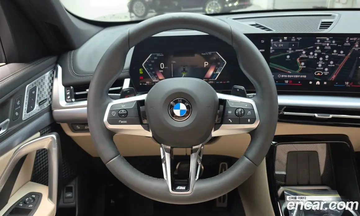 BMW X1 2025 2.0 автомат (гидро), фото 13