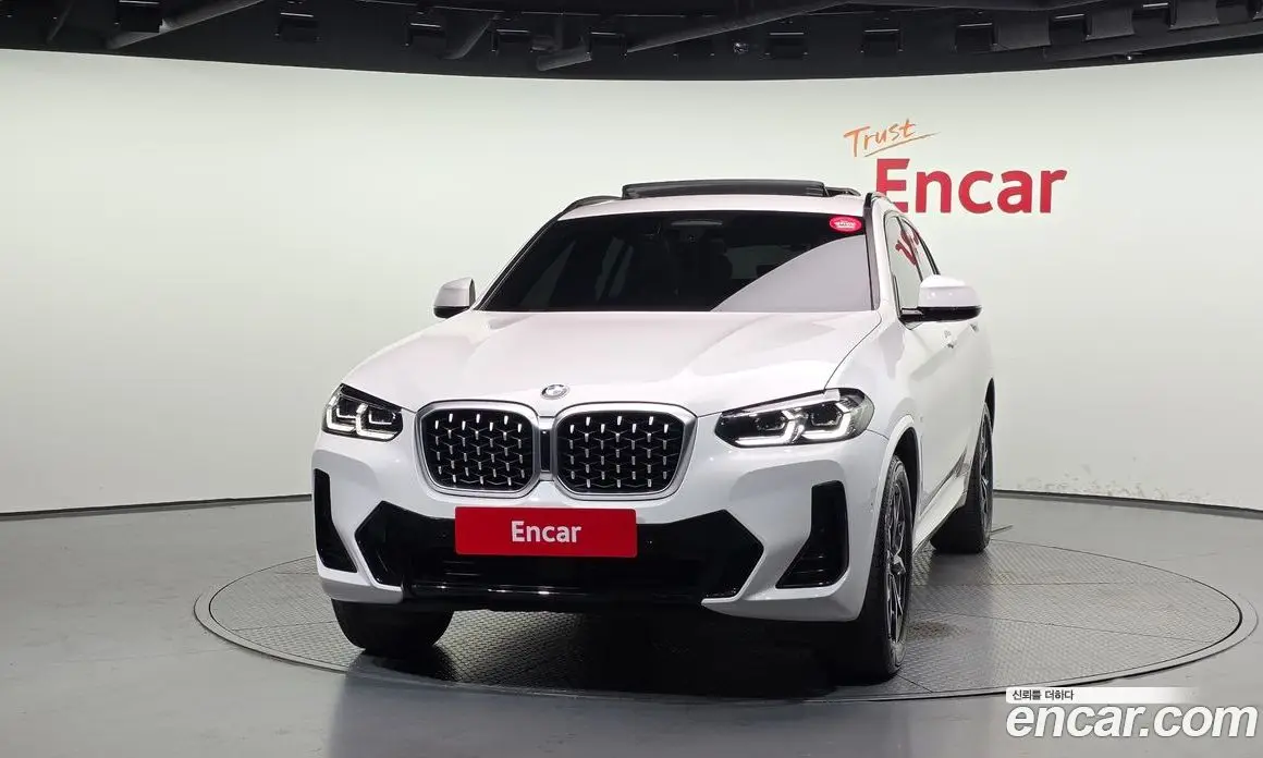 BMW X4 2023 2.0 автомат (гидро), фото 3 BMW X4 2023 2.0 автомат (гидро), фото 3