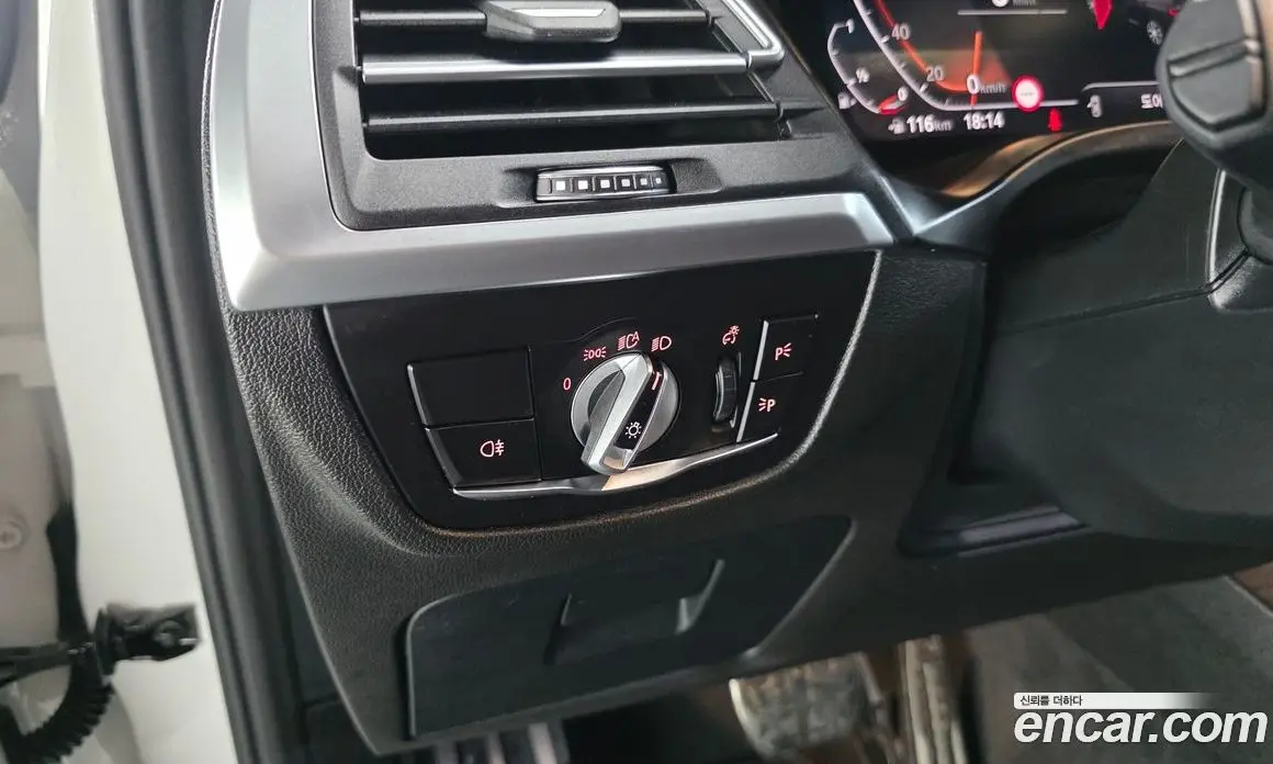 BMW X4 2023 2.0 автомат (гидро), фото 28 BMW X4 2023 2.0 автомат (гидро), фото 28