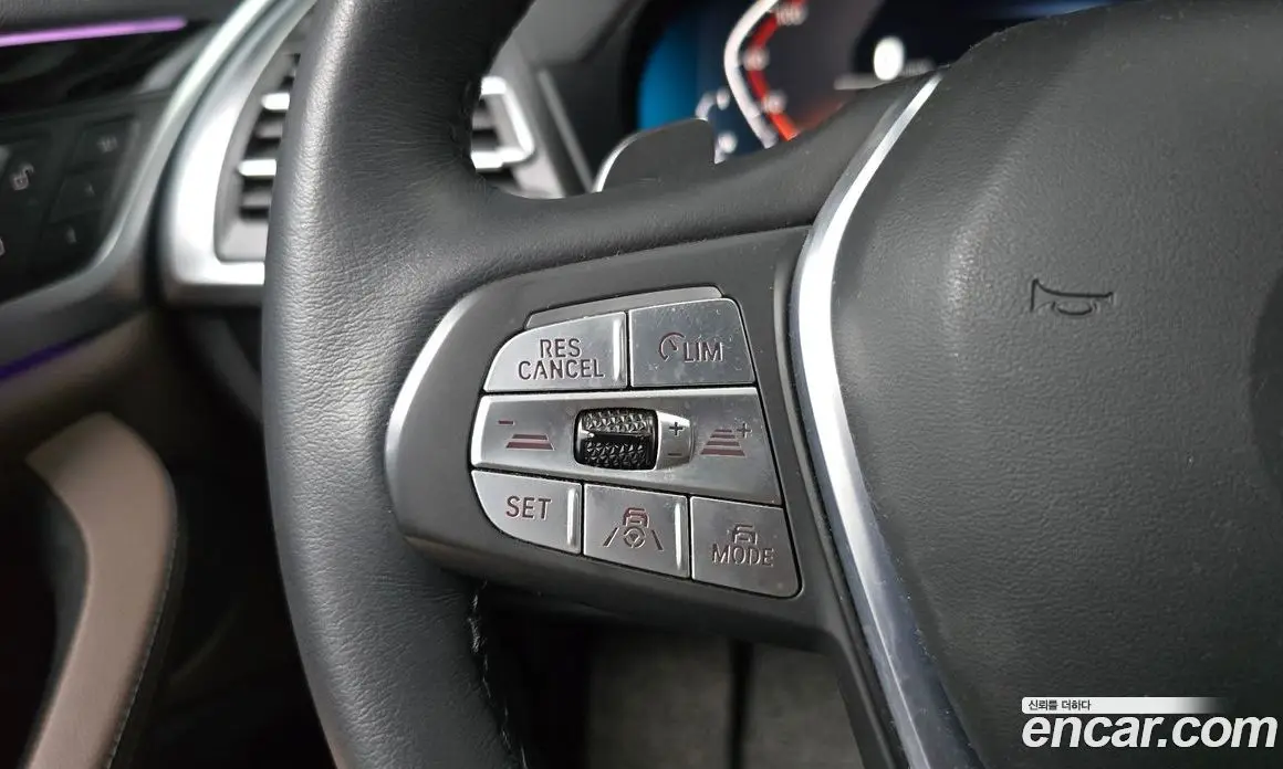 BMW X4 2023 2.0 автомат (гидро), фото 21