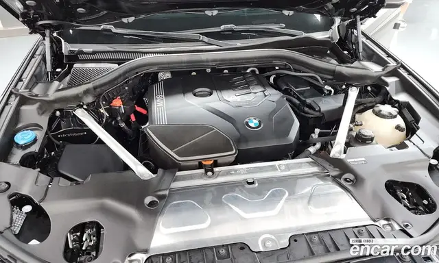 BMW X4 2023 2.0 автомат (гидро), миниатюра 6