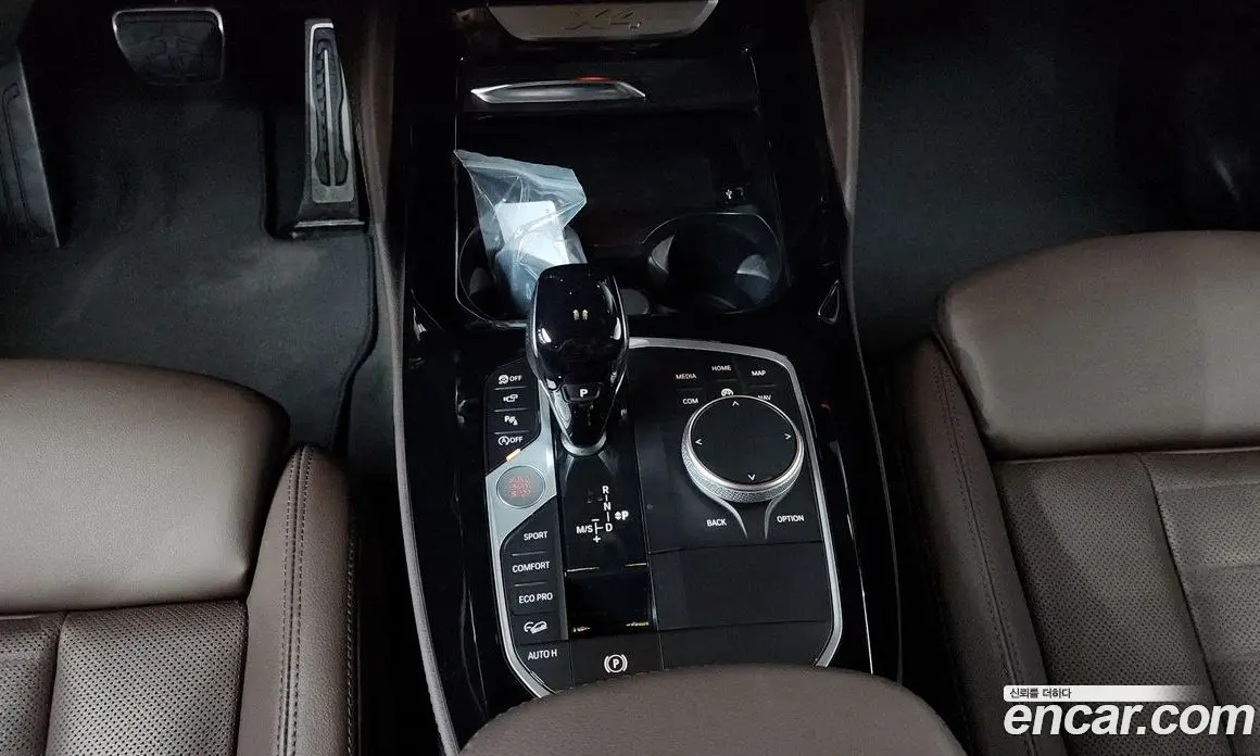 BMW X4 2023 2.0 автомат (гидро), фото 9