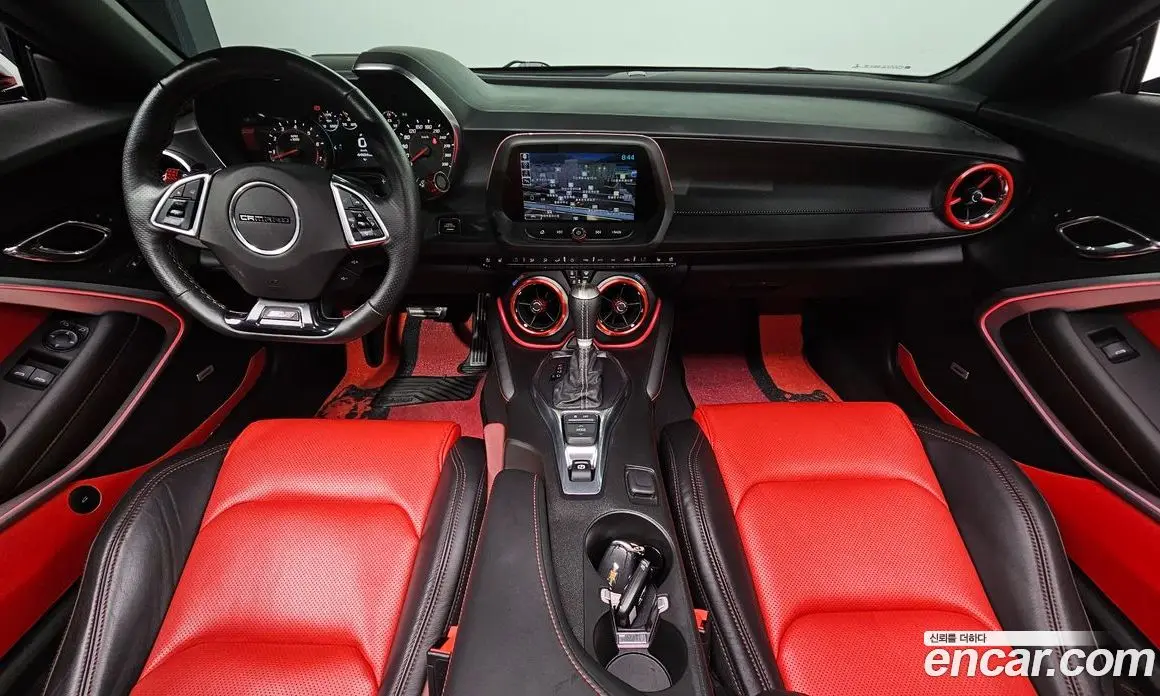 Chevrolet Camaro 2016 6.2 автомат (гидро), фото 7 Chevrolet Camaro 2016 6.2 автомат (гидро), фото 7