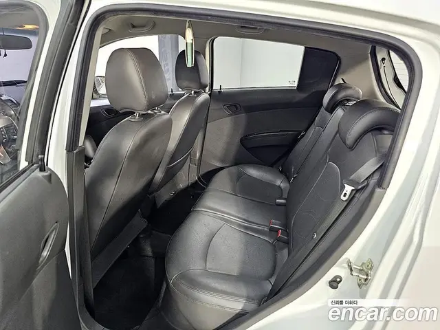 Chevrolet Spark 2014 1.0 автомат (гидро), миниатюра 9