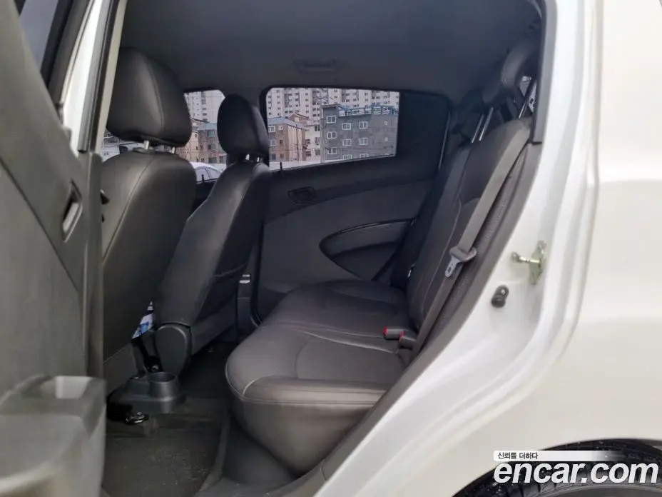 Chevrolet Spark 2014 1.0 автомат (гидро), фото 13