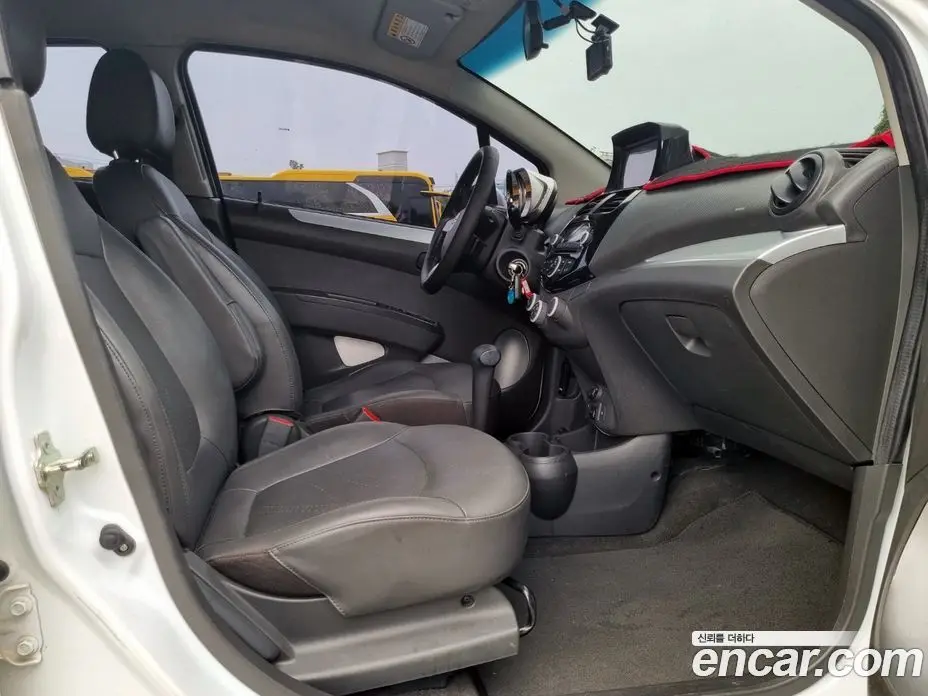 Chevrolet Spark 2014 1.0 автомат (гидро), фото 15