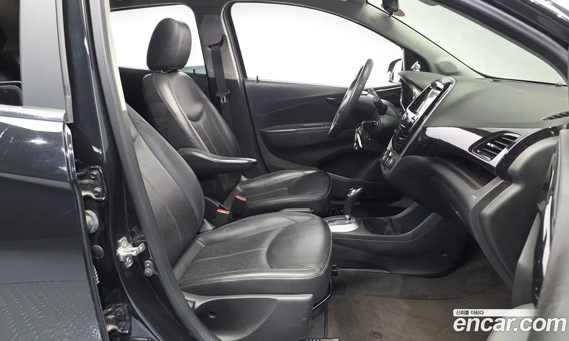Chevrolet Spark 2015 1.0 автомат (гидро), фото 16