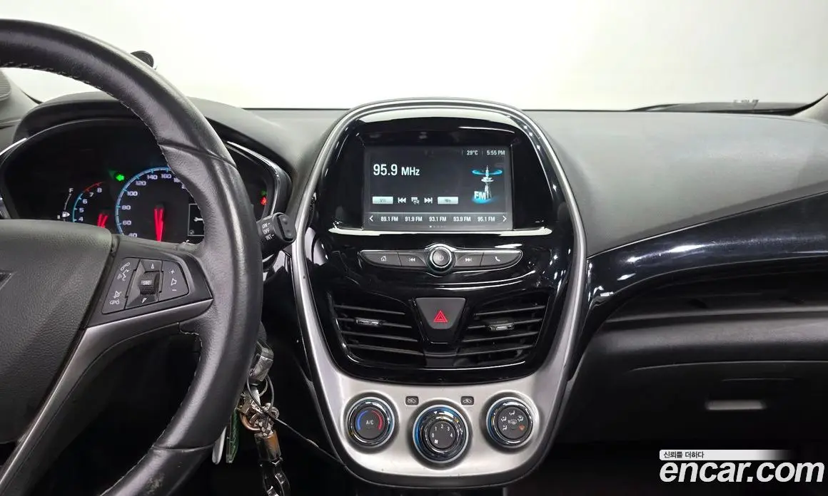 Chevrolet Spark 2015 1.0 автомат (гидро), фото 20