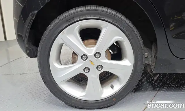 Chevrolet Spark 2015 1.0 автомат (гидро), миниатюра 5