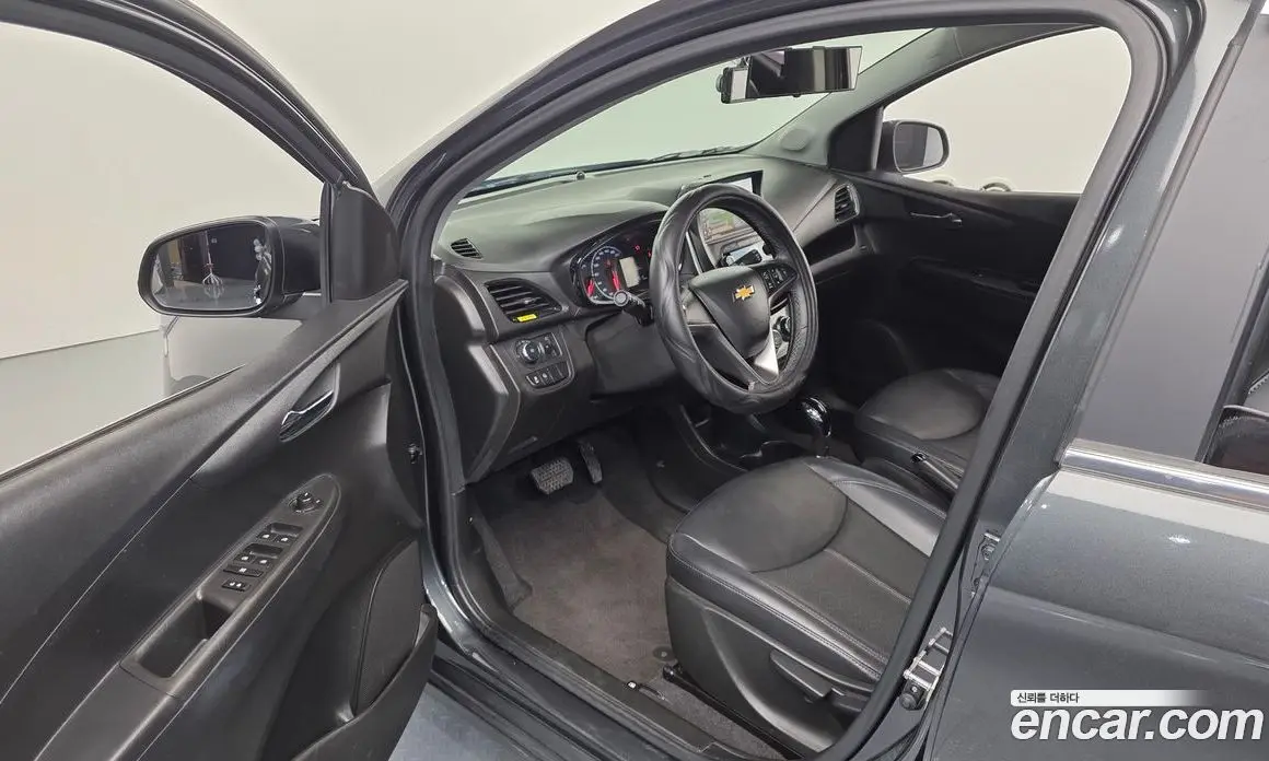 Chevrolet Spark 2016 1.0 автомат (гидро), фото 10