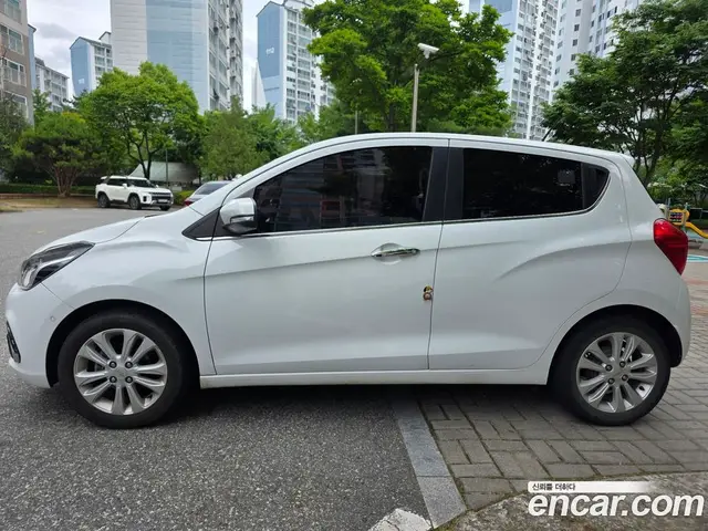 Chevrolet Spark 2017 1.0 автомат (гидро), миниатюра 5 Chevrolet Spark 2017 1.0 автомат (гидро), миниатюра 5