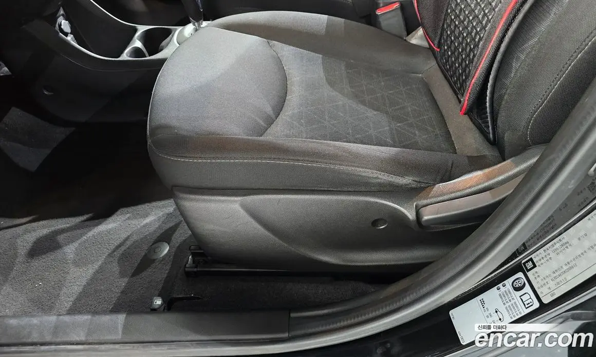 Chevrolet Spark 2018 1.0 автомат (гидро), фото 28